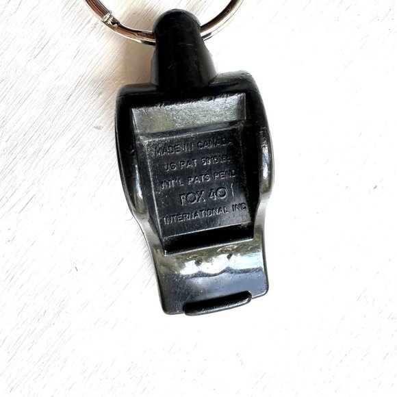 Silverfoot 3 utility functions whistle keychain fasteners convertible - Picture 4 of 5